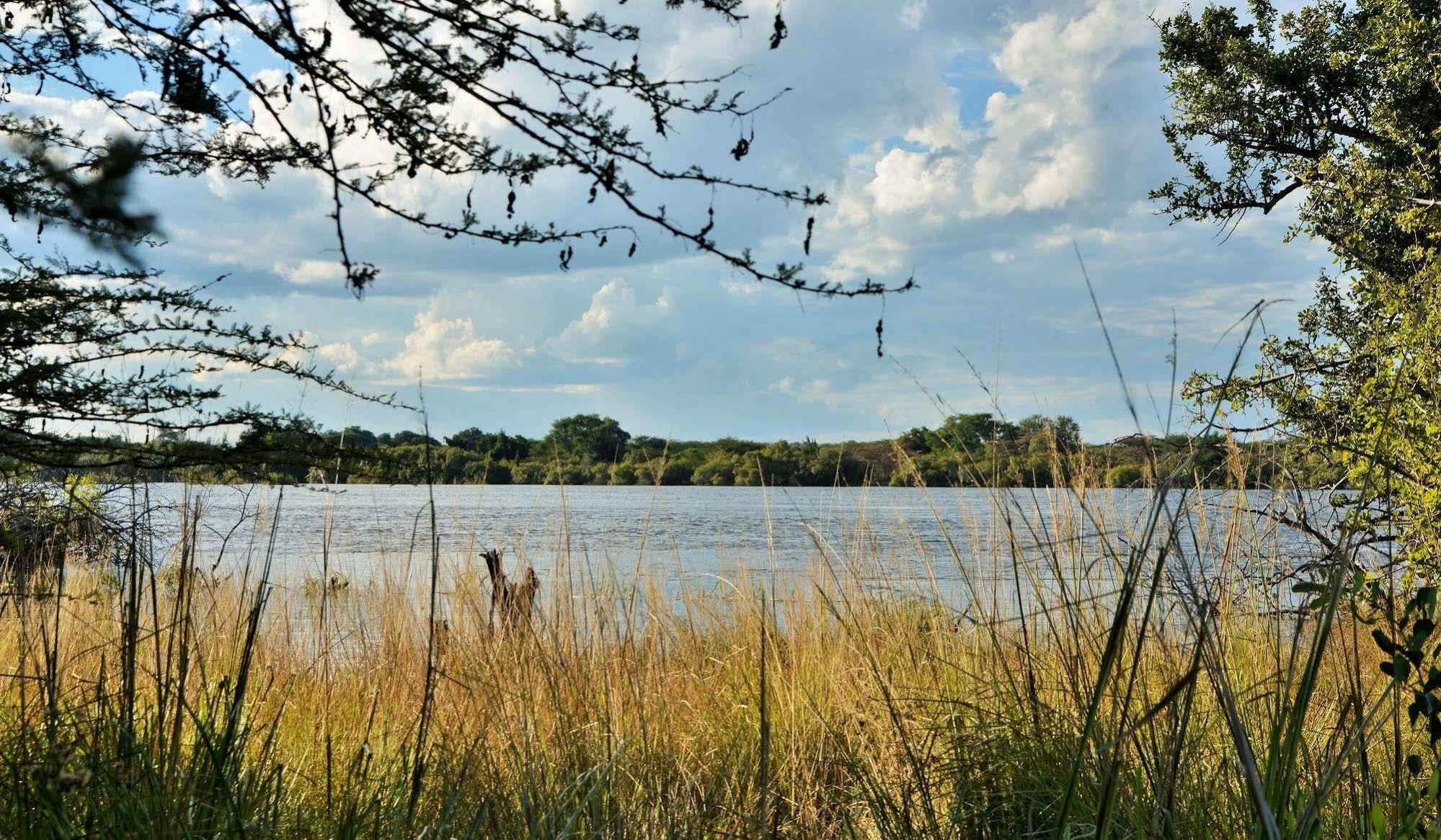 Thebe River Safaris Kasane Buitenkant foto