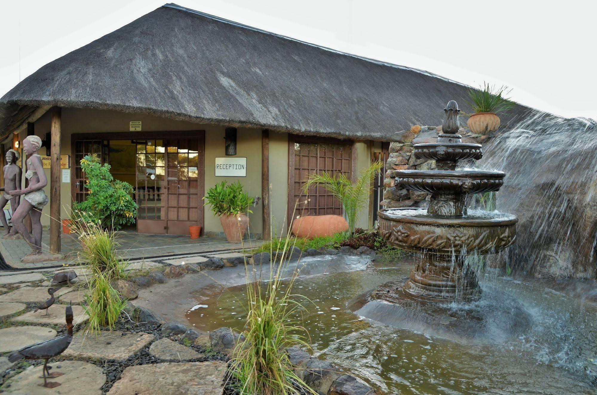 Thebe River Safaris Kasane Buitenkant foto
